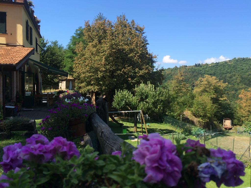 Agriturismo La Taverna Del Nonno Borzonasca Exteriör bild